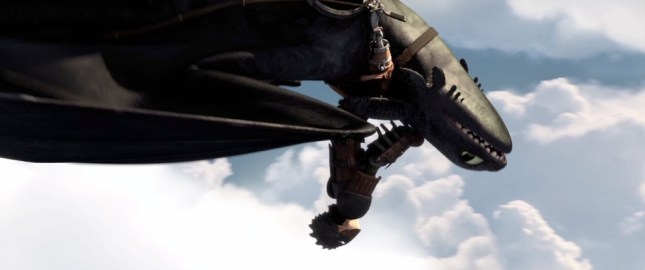 How-to-train-your-dragon-2-teaser-trailer-screenshot-toothless-upside-down.jpg